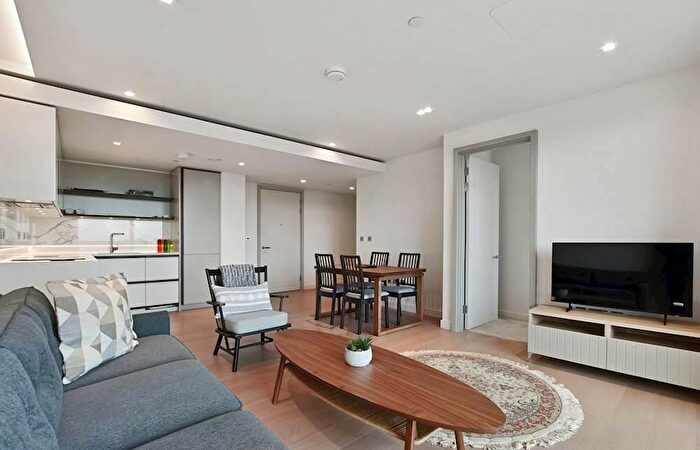 1 Bedroom Flat For Sale In Edgware Road, London, W2