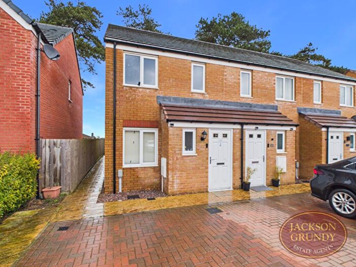 2 Bedroom End Of Terrace House For Sale In Chancellor Court, Kingsthorpe, NN2