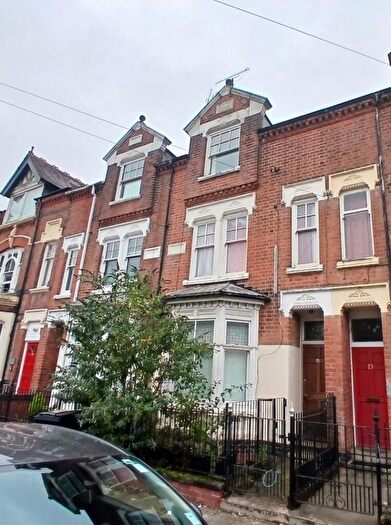6 Bedroom House Of Multiple Occupation For Sale In Prebend Street, Highfields, Leicester, LE2