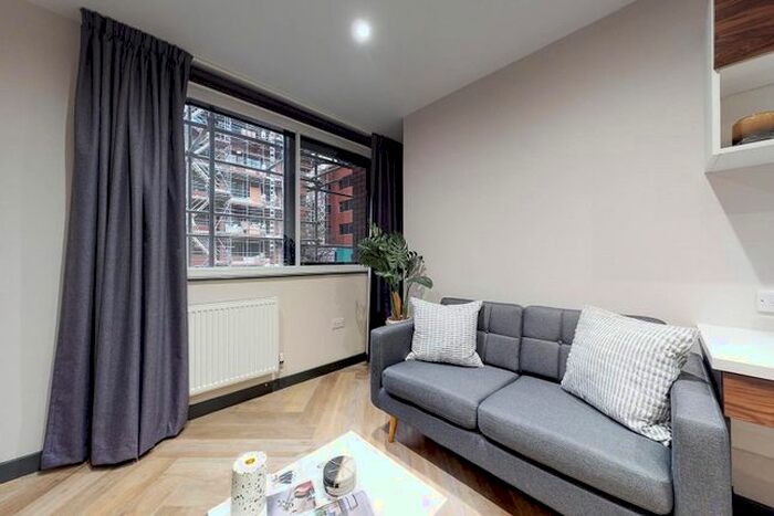 1 Bedroom Flat To Rent In Belgrave Street, Leeds, LS2