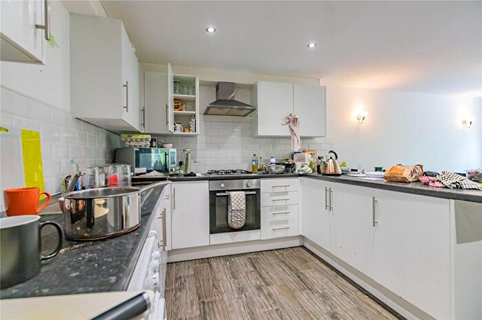 6 Bedroom House To Rent In Heeley Road, Birmingham, West Midlands, B29