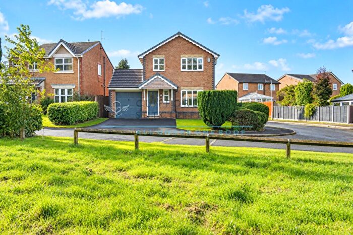 3 Bedroom Detached House For Sale In Sweet Clough Drive, Lowerhouse, Burnley, BB12