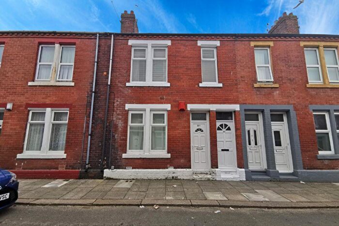 2 Bedroom Flat To Rent In Collingwood Street, South Shields, South Tyneside, NE33