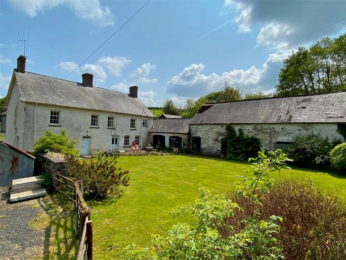 5 Bedroom Detached House For Sale In Penpont, Brecon, Powys, LD3