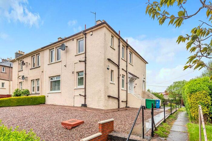 2 Bedroom Flat To Rent In Winifred Street, Kirkcaldy, Fife, KY2