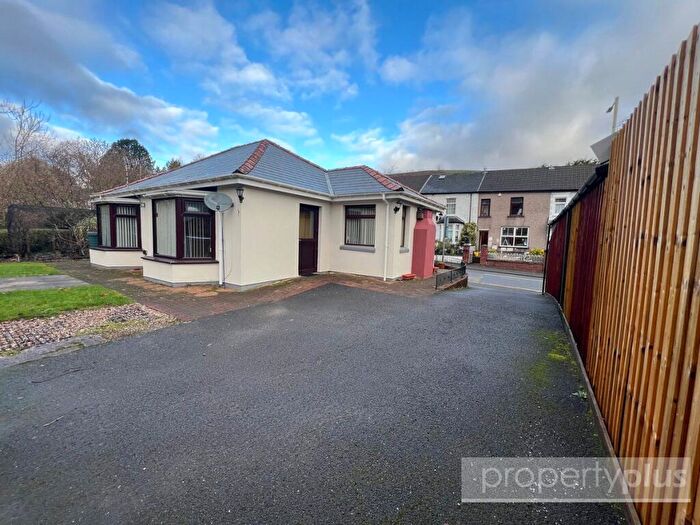 3 Bedroom Bungalow For Sale In Cemetery Road, Porth, Rhondda Cynon Taff, CF39