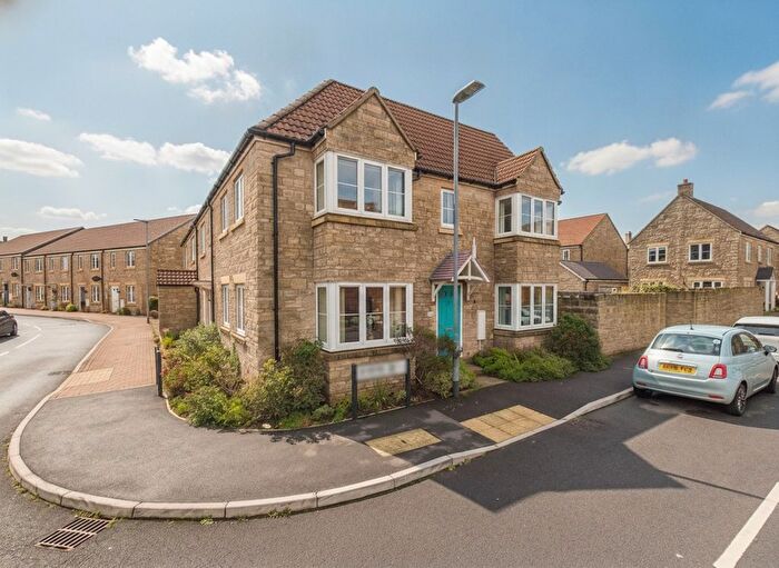 3 Bedroom Semi-detached House For Sale In Pearmain Road, Somerton, TA11