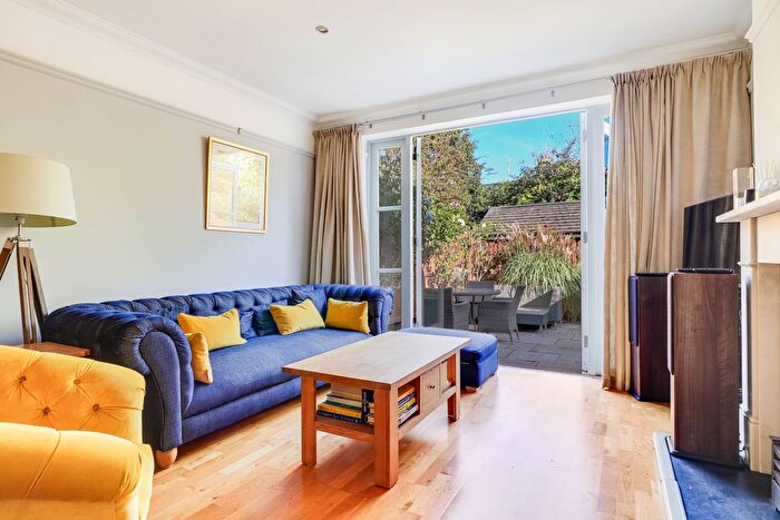 3 Bedroom Terraced House For Sale In Cavendish Place, Cambridge, CB1