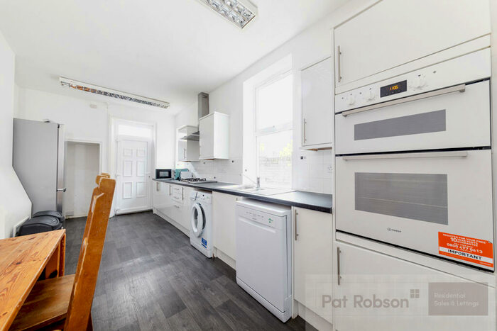 5 Bedroom Property To Rent In Osborne Avenue, Jesmond, Newcastle Upon Tyne, NE2