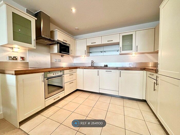 1 Bedroom Flat To Rent In Coral Apartments, London, E16