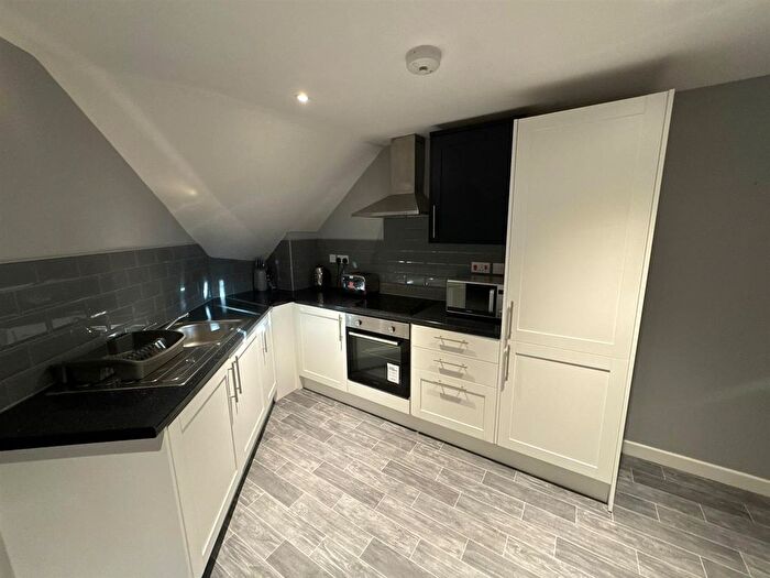 1 Bedroom Flat To Rent In Nelson Road, Twickenham, TW2