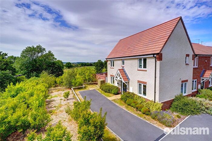 3 Bedroom End Of Terrace House For Sale In Delmly Croft, Droitwich Spa, Worcestershire, WR9