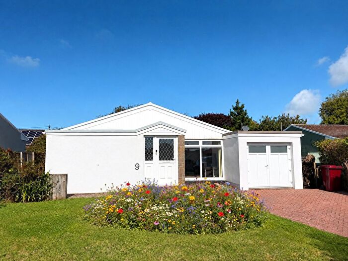 4 Bedroom Bungalow For Sale In Little Castle Grove, Herbrandston, Milford Haven, SA73