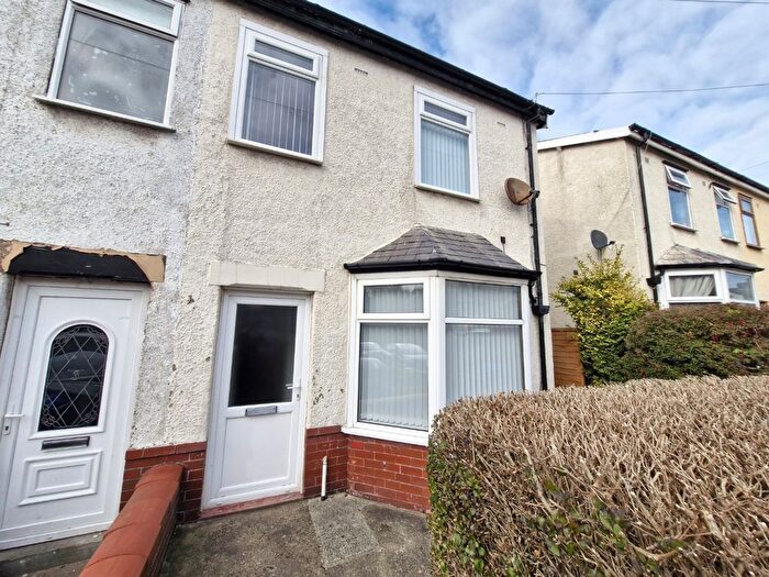 3 Bedroom Semi-Detached House To Rent In Colwyn Avenue, Blackpool, FY4