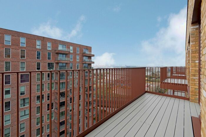 1 Bedroom Flat To Rent In Thames Road, London, E16