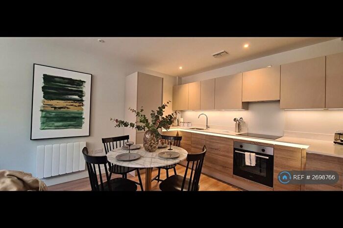 1 Bedroom Flat To Rent In Richmond House, Bournemouth, BH2