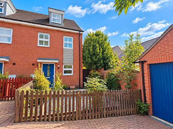 3 Bedroom Semi-Detached House For Sale In Hampden Close, Upper Cambourne, CB23
