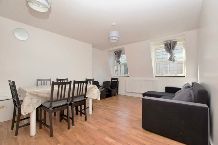 2 Bedroom Apartment To Rent In Herbert Ashman Building, Broadmead, BS1