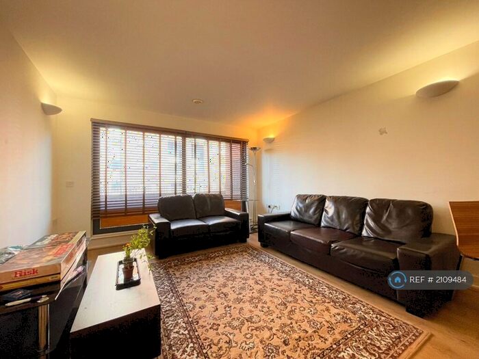 2 Bedroom Flat To Rent In Moss Street, Liverpool, L6