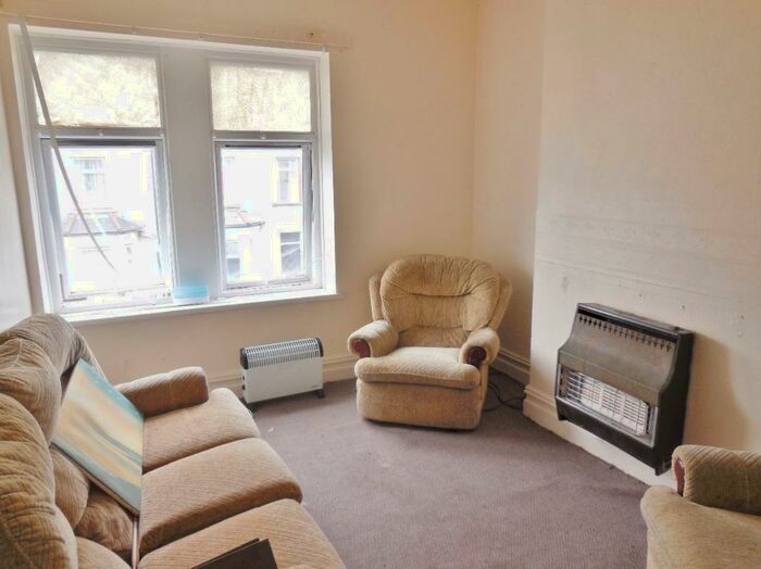 1 Bedroom Apartment To Rent In Stockland Street, Cardiff, CF11