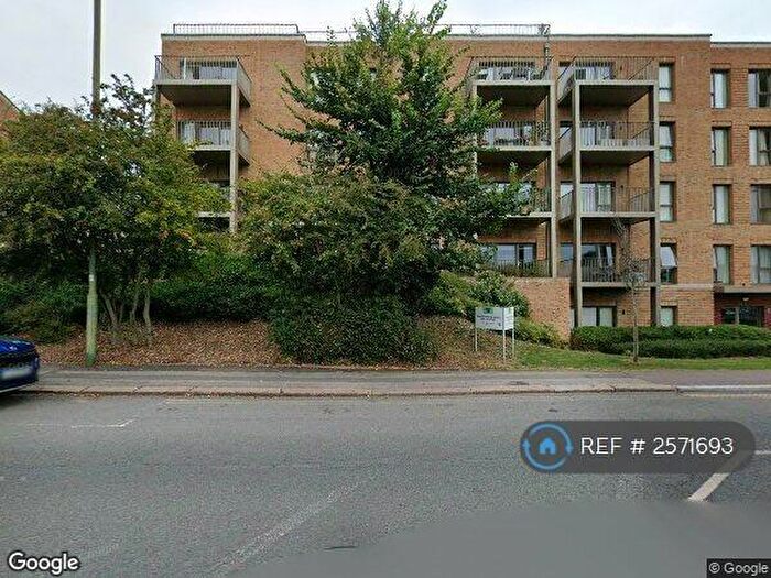 1 Bedroom Flat To Rent In Yarrow Apartments, London, NW7
