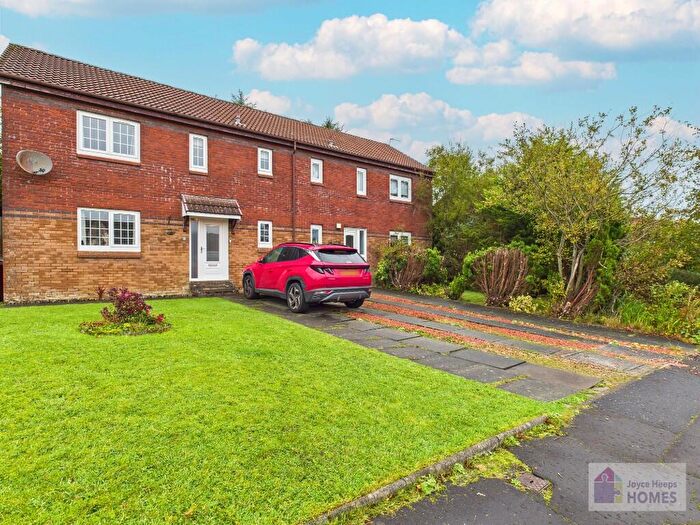 3 Bedroom Semi-Detached Villa For Sale In Araburn Drive, Whitehills, East Kilbride, G75