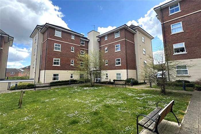 2 Bedroom Flat For Sale In Maybery House, Sopwith Drive, Farnborough, Hampshire, GU14