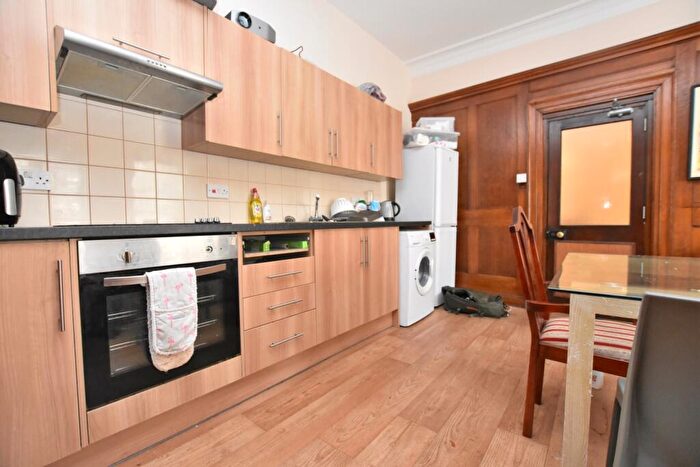 3 Bedroom Terraced House To Rent In Corn Street, Flat A, BS1