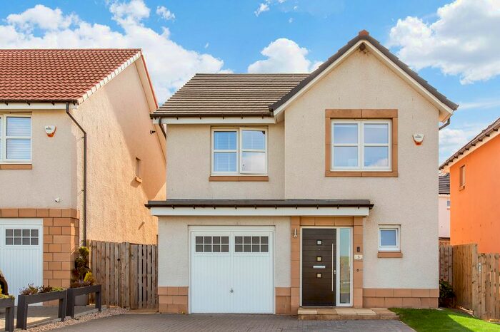 4 Bedroom Detached House For Sale In Comrie Avenue, Dunbar, EH42