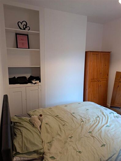 4 Bedroom Private Hall To Rent In Jessie Road, Southsea, PO4