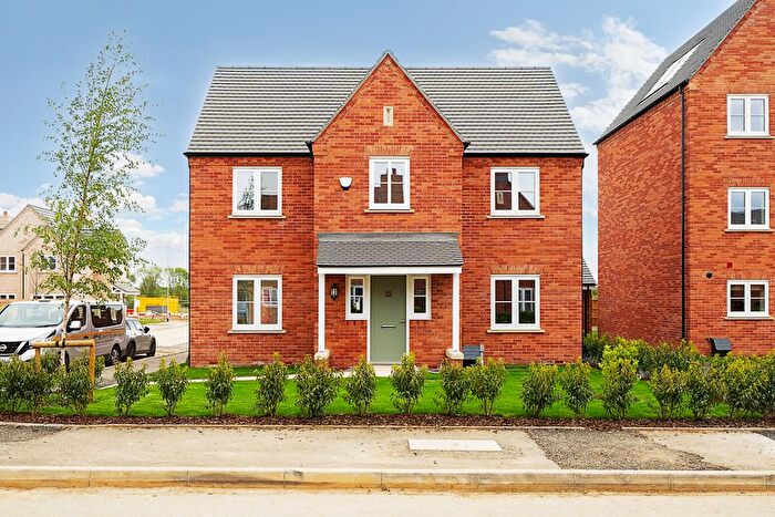 4 Bedroom Property To Rent In Old Village End, Upton, Northampton, NN5