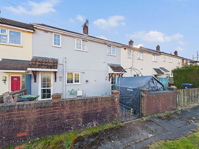 3 Bedroom Terraced House For Sale In Edge Hills Road, Cinderford, GL14