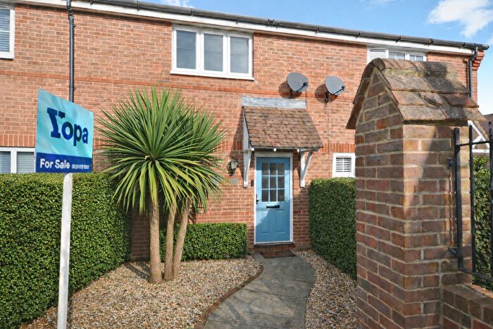 2 Bedroom Terraced House For Sale In Wansbeck Close, Stevenage, SG1