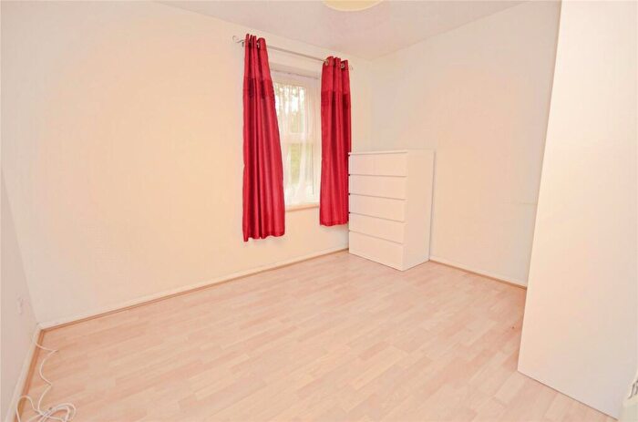 1 Bedroom Apartment For Sale In Whinchat, Aylesbury, Buckinghamshire, HP19