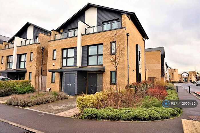 3 Bedroom Semi Detached House To Rent In Elderberry Close, Romford, RM3