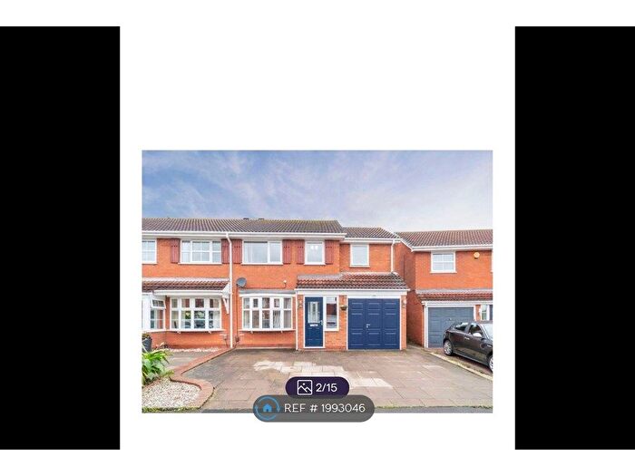 4 Bedroom Semi-Detached House To Rent In Blaythorn Avenue, Solihull, B92