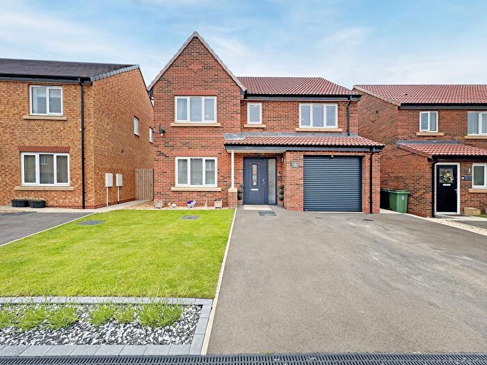 4 Bedroom Detached House For Sale In Wayfarer Meadows, Hartlepool, TS27