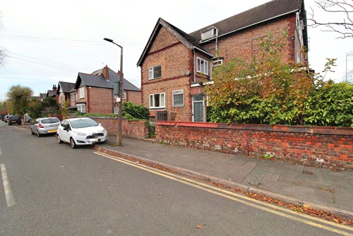 1 Bedroom Flat To Rent In Wellington Road North, Stockport, SK4