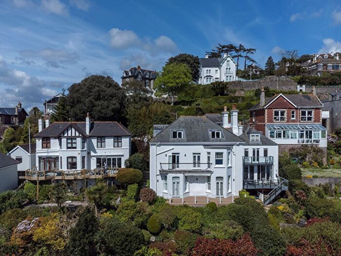 2 Bedroom Flat For Sale In Upper Apartment Colonsay, Kingswear, Devon, TQ6