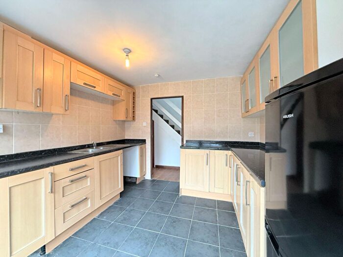2 Bedroom Terraced House For Sale In Abbotsford Drive, Grangemouth, FK3
