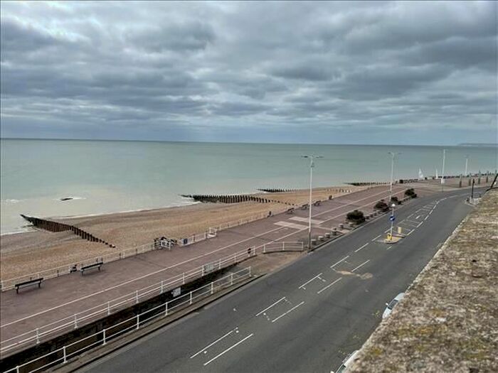 2 Bedroom Maisonette To Rent In Marina, St Leonards On Sea, TN38