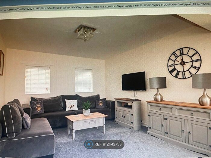 3 Bedroom Flat To Rent In Worthing Road, Portsmouth, PO5