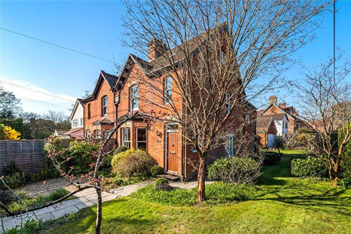 4 Bedroom Semi-Detached House For Sale In Coxcombe Lane, Chiddingfold, Godalming, Surrey, GU8