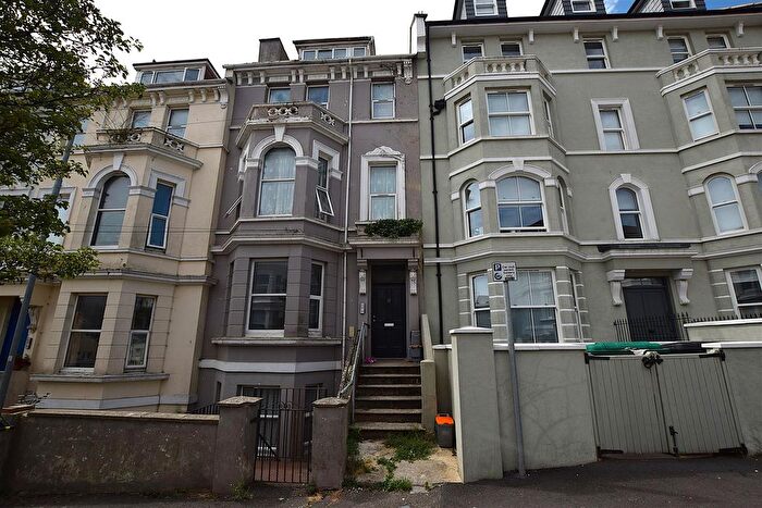 2 Bedroom Flat To Rent In Stockleigh Road, St Leonards On Sea, TN38