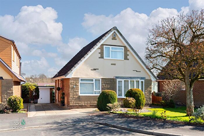 3 Bedroom Detached Bungalow For Sale In Byland Close, Simonstone, BB12
