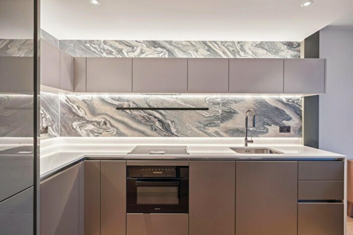 1 Bedroom Flat To Rent In Reflection Apartments, White City Living, London, W12