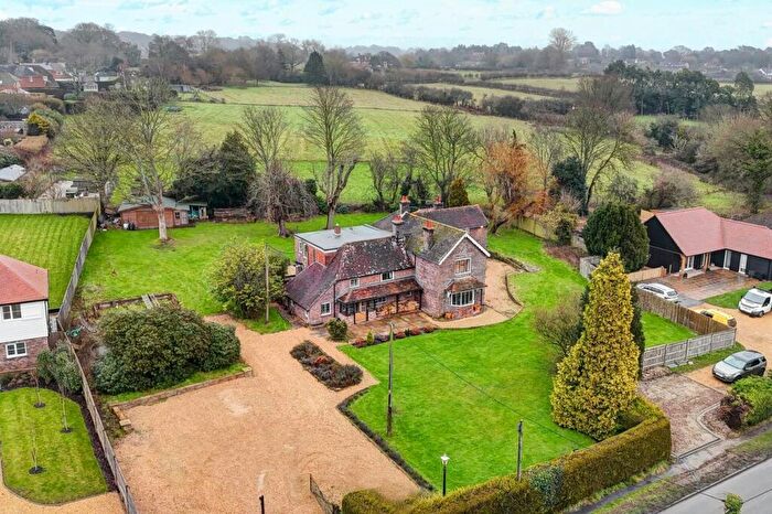 6 Bedroom Detached House For Sale In Amberstone, Hailsham, BN27