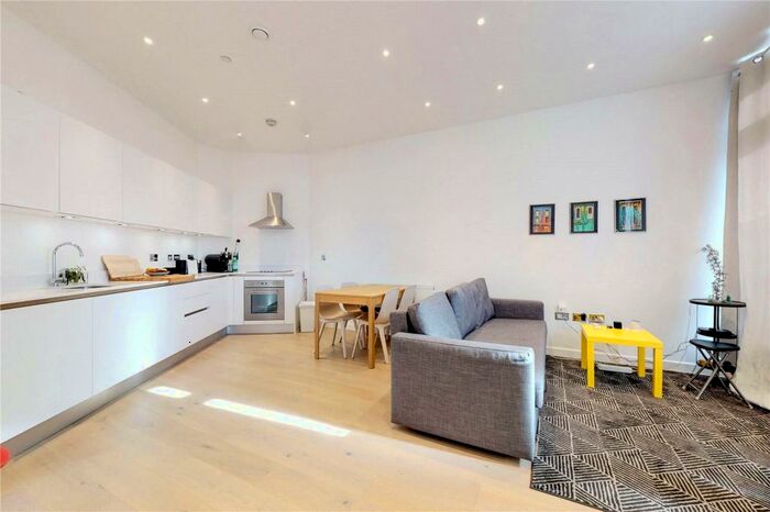2 Bedroom Apartment To Rent In Homerton Road, London, E9