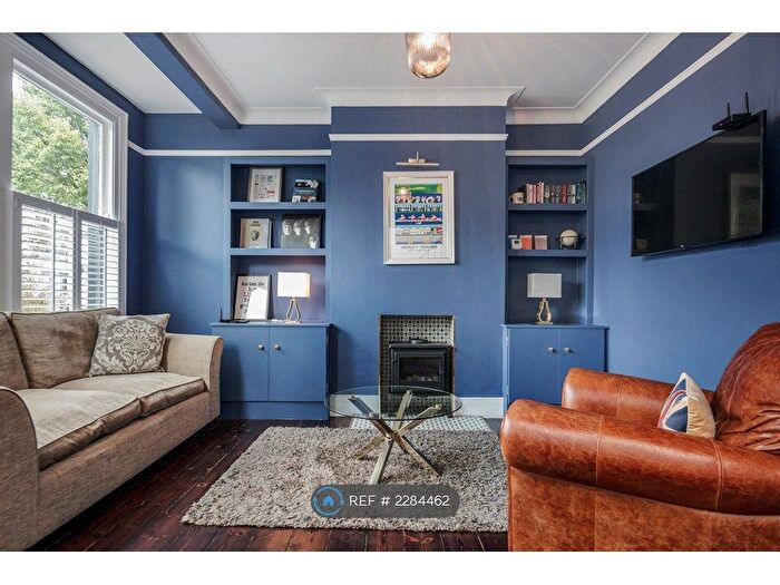 2 Bedroom Terraced House To Rent In Henniker Gardens, London, E6