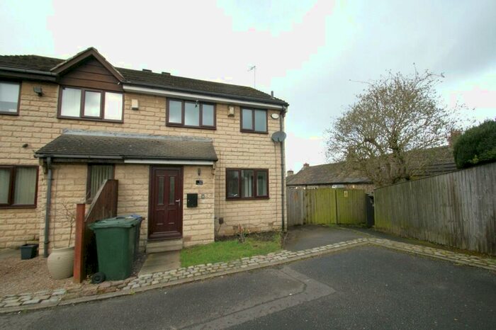 3 Bedroom Semi-Detached House To Rent In Elder Street, Bradford, West Yorkshire, BD10